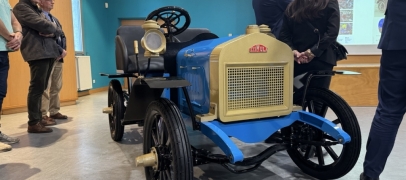 À Saint-Chamond une voiturette de 1907 renaît avec les étudiants