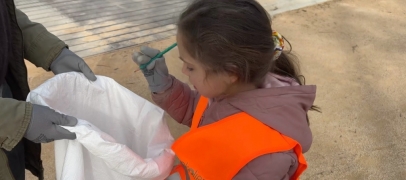 Nettoyer la nature en s&rsquo;amusant : des &eacute;l&egrave;ves mobilis&eacute;s pour une Loire plus propre