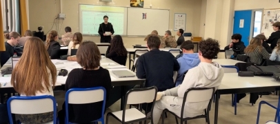 Au lyc&eacute;e Claude Fauriel de Saint-Etienne, les &eacute;tudiants plong&eacute;s dans un exercice militaire in&eacute;dit