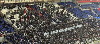 OL : des supporters lyonnais affichent leur soutien aux ultras st&eacute;phanois