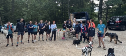 Le club des Canipotes 42 fait courir les duos ma&icirc;tres-chiens &agrave; l'unisson
