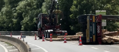 D201 : un convoi exceptionnel immobilisé après un spectaculaire accident