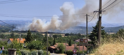 Trois incendies, plus de 150 pompiers mobilis&eacute;s : une journ&eacute;e sous haute tension dans la Loire