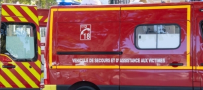 La Grand-Croix : un hangar ravag&eacute; par les flammes, plusieurs v&eacute;hicules d&eacute;truits