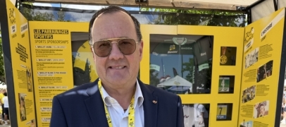 Avant le d&eacute;part du Tour de France Femmes, Montbrison remporte le concours &laquo; Ma Ville en jaune &raquo;