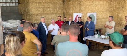 Face aux fortes chaleurs, les agriculteurs de la Loire r&eacute;clament des solutions durables